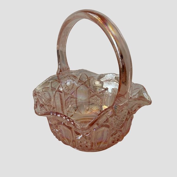 L.E. Smith Art Vintage Le Smith Glass Basket Quintec Pattern Pink